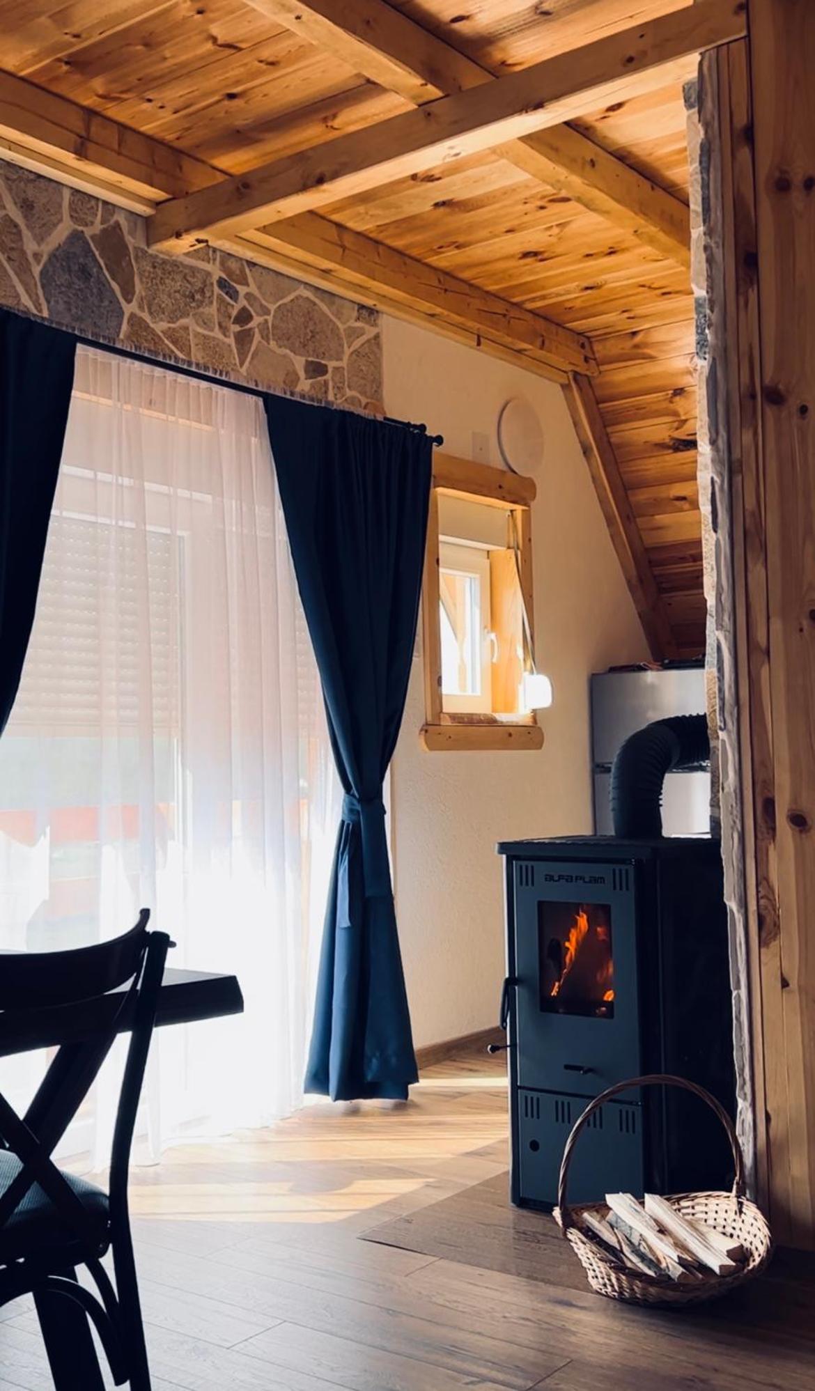 Holiday home Nomad Zminica Zabljak (Zabljak)